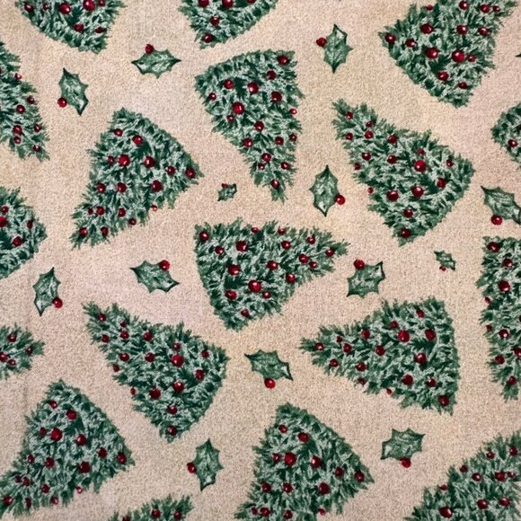 Reversible Table Runner With Christmas Tree & Festive Floral Patterns 36x17in - Picture 5 of 5